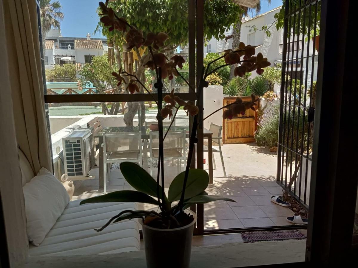 Villa Lagos A 25 Metros Del Mar 로쿠타스드마르 외부 사진
